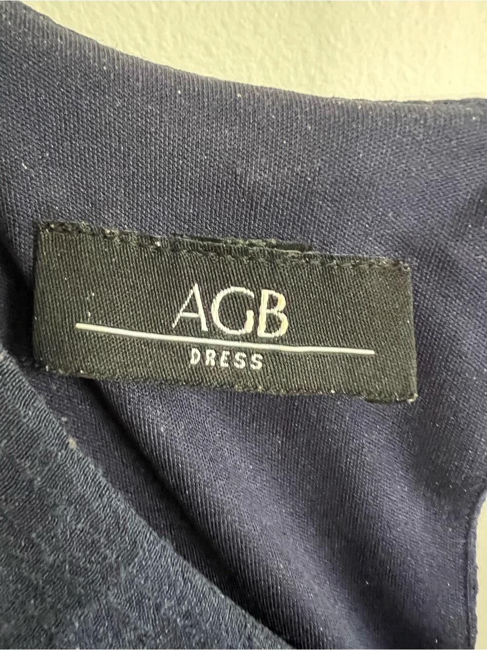 AGB Navy Ruffle V-Neck Sleeveless Midi with Braided Brown Belt - Picture 5 of 6